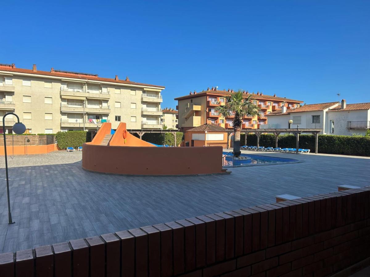 Apartamentos Familiares Sa Gavina Estartit L'Estartit Ngoại thất bức ảnh